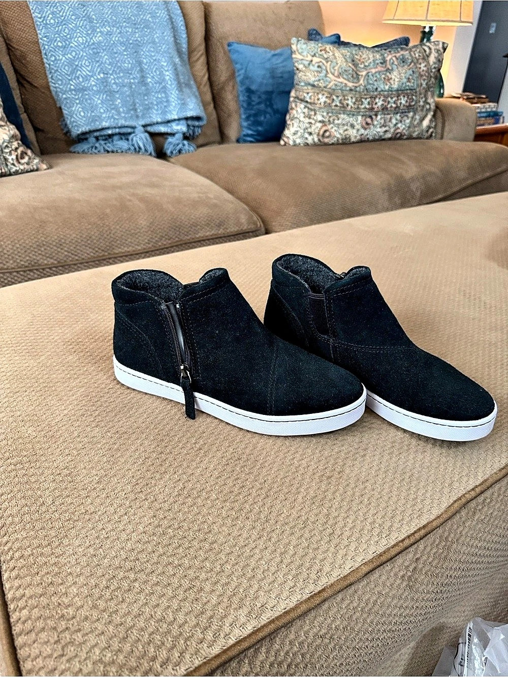 Clarks Layton Zip Boot Black & White Zip Sneakers